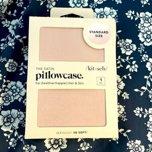 Kitsch Satin Pillowcase Blush Standard 26" x 19" w/Invisible Zip Closure BNIB